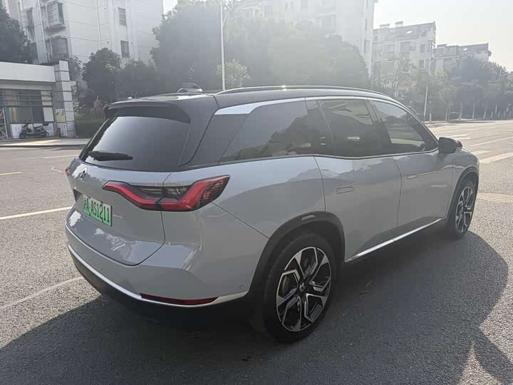 Фото 5 - Nio ES8