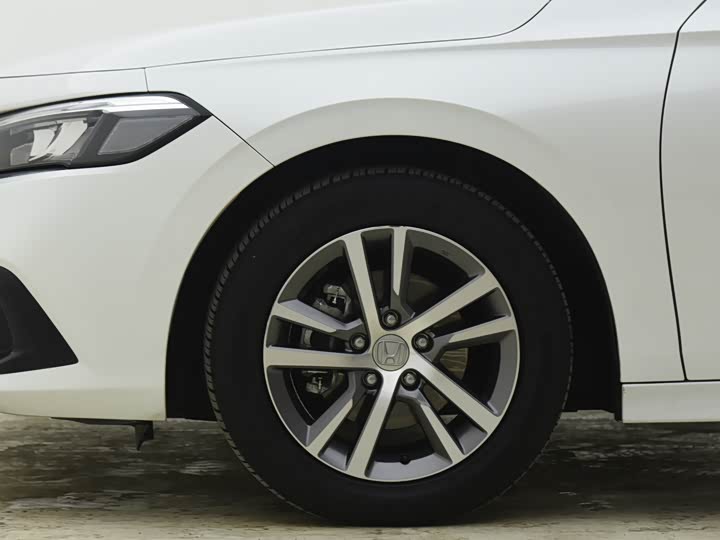 Фото 4 - Honda Civic