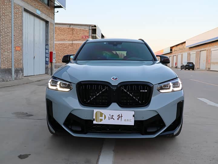 Фото 2 - BMW X3 M