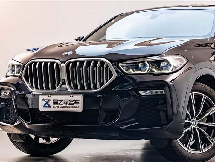 Фото 2 - BMW X6