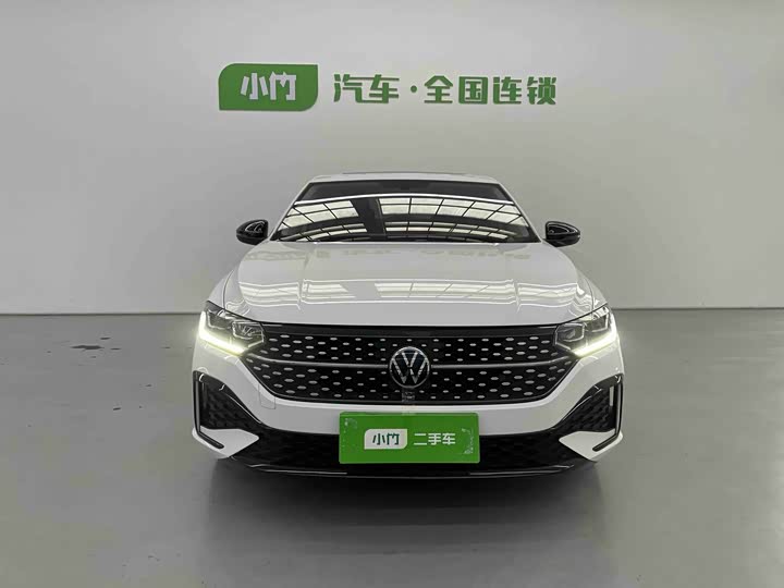 Фото 2 - Volkswagen Lavida