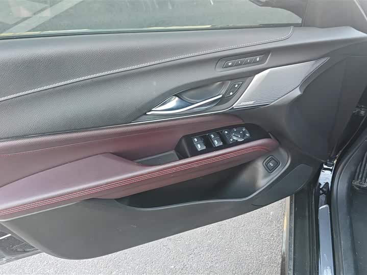 Фото 7 - Cadillac CT4