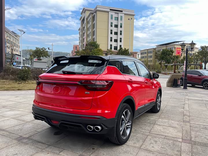 Фото 9 - Geely Coolray