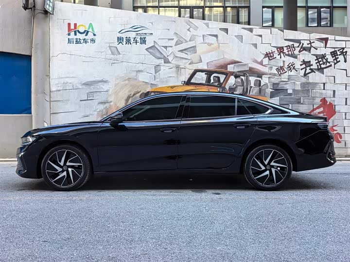 Фото 5 - Volkswagen Magotan