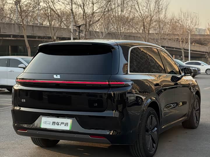 Фото 4 - LiXiang L8