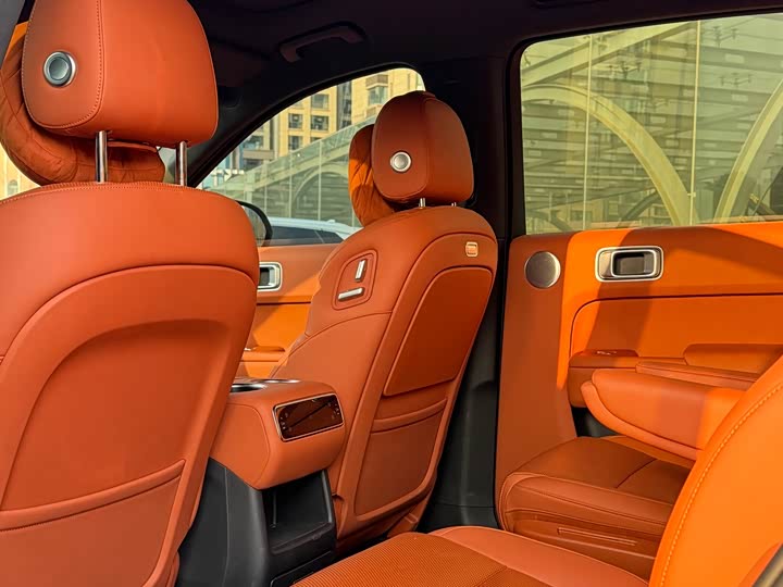 Фото 8 - LiXiang L8