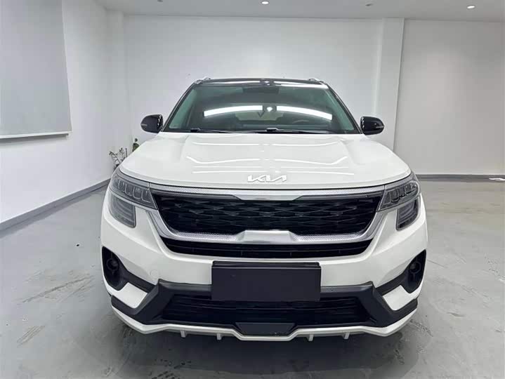 Фото 2 - Kia KX3