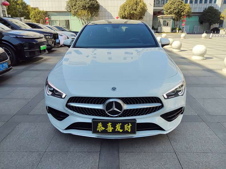 Фото 1 - Mercedes-Benz CLA-Class