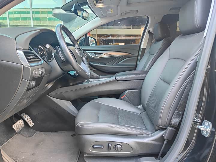 Фото 3 - Buick Enclave