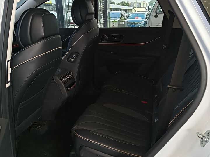 Фото 9 - Chery Tiggo 9