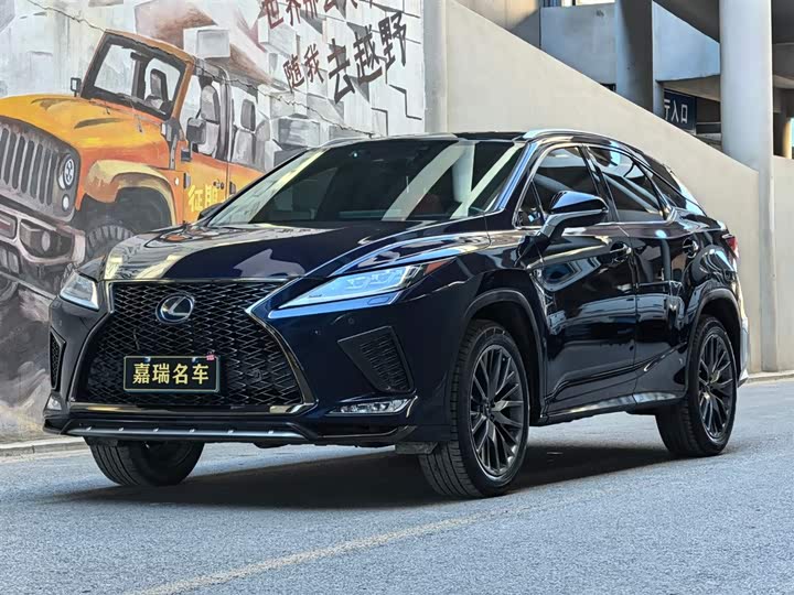Фото 1 - Lexus RX