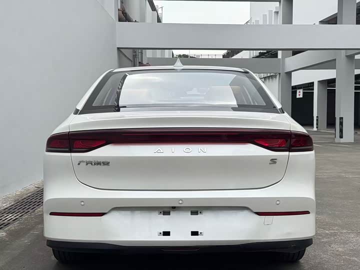 Фото 6 - GAC Aion S