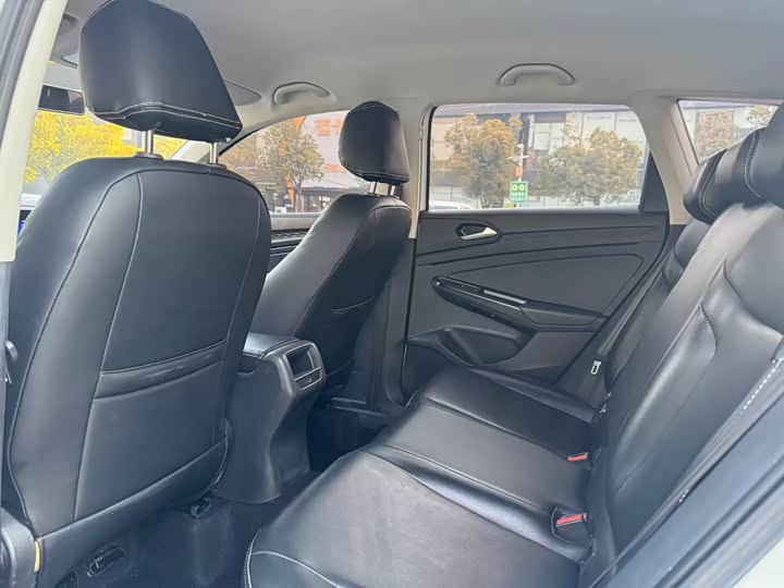 Фото 7 - Jetta VS5