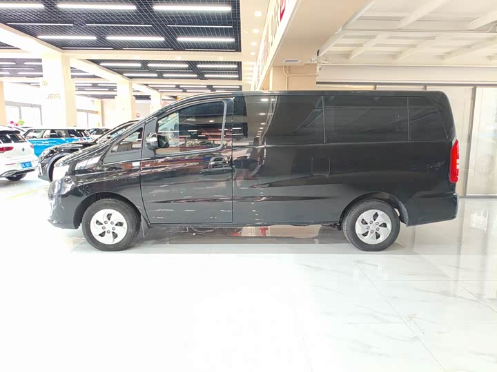 Фото 3 - JAC Refine M3