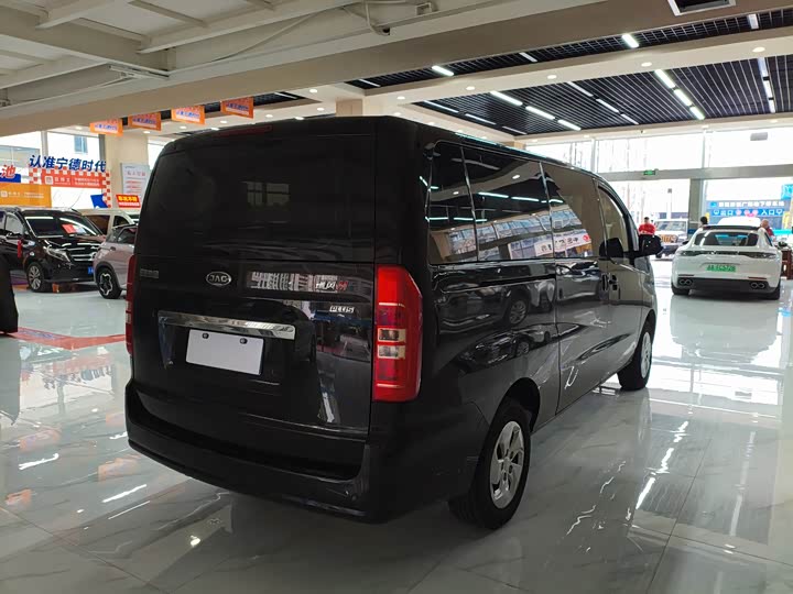 Фото 5 - JAC Refine M3