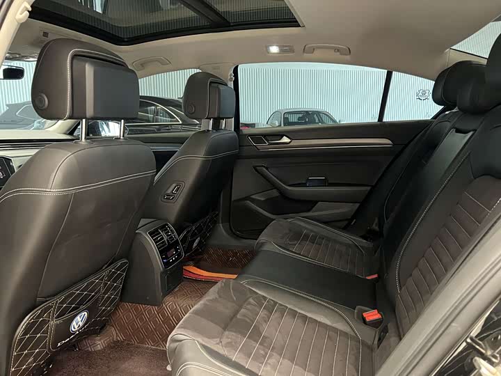 Фото 6 - Volkswagen Magotan