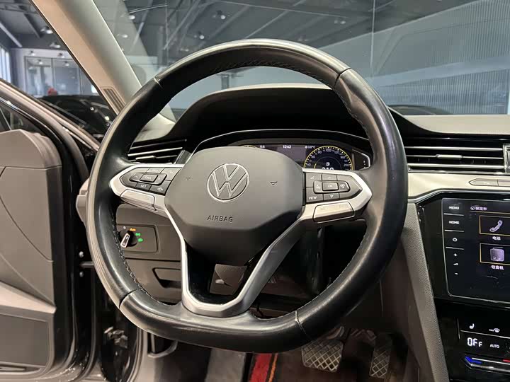 Фото 8 - Volkswagen Magotan