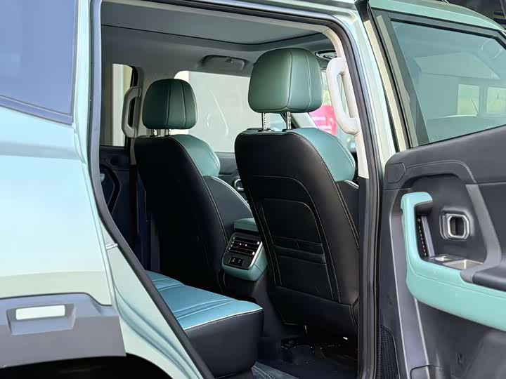 Фото 9 - Jetour Freedom