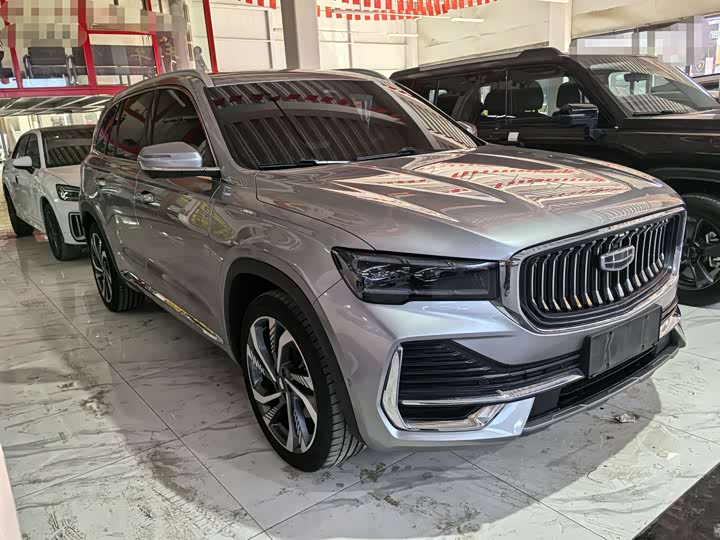 Фото 3 - Geely Monjaro