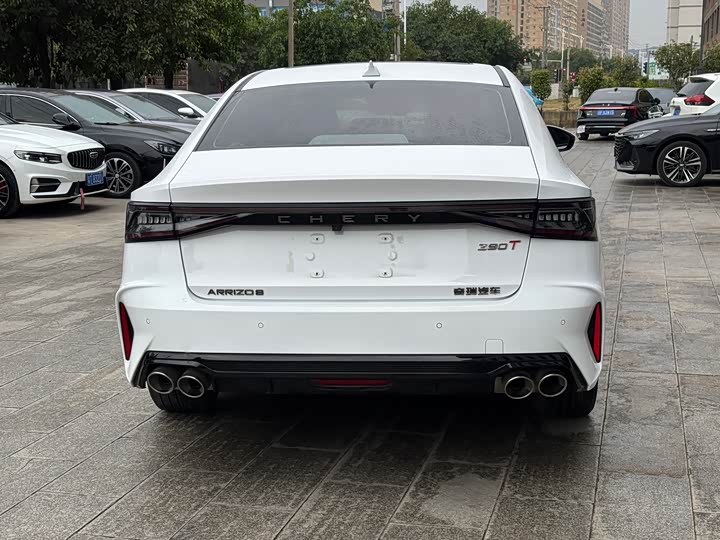 Фото 6 - Chery Arrizo 8