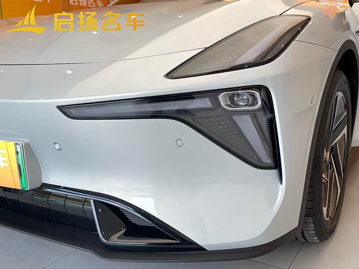 Фото 4 - Changan Deepal L06