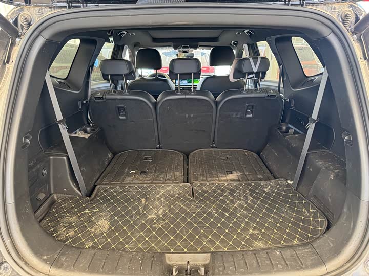 Photo 9 - Geely Okavango L