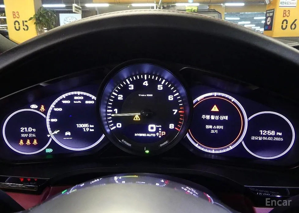 Фото 8 - Porsche Cayenne