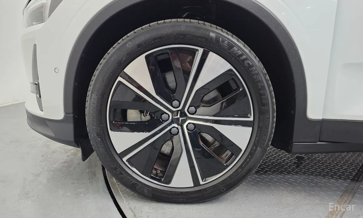 Фото 5 - Polestar 2