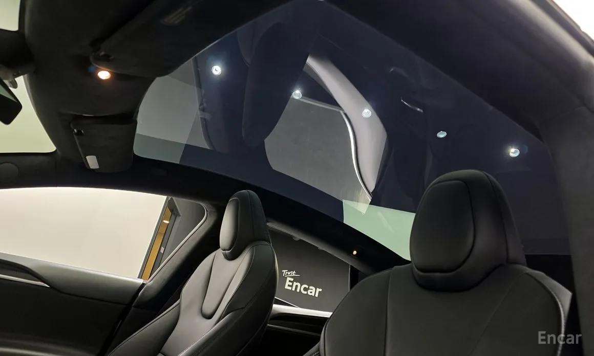 Фото 18 - Tesla Model S