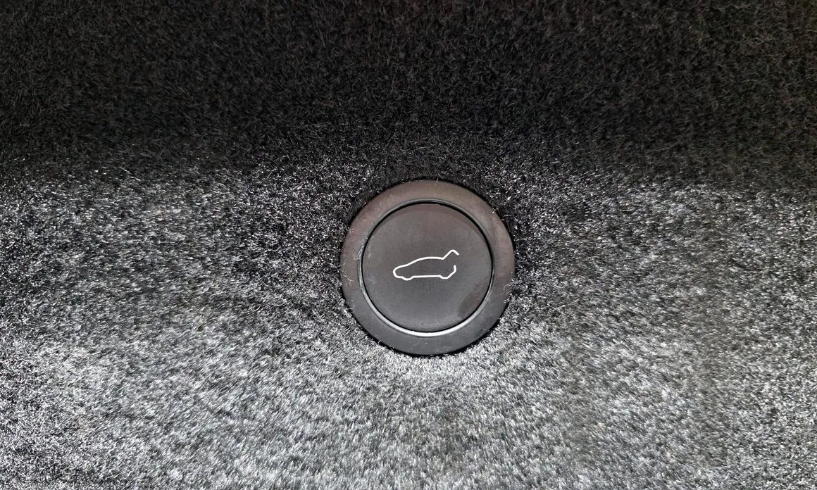 Фото 19 - Tesla Model S