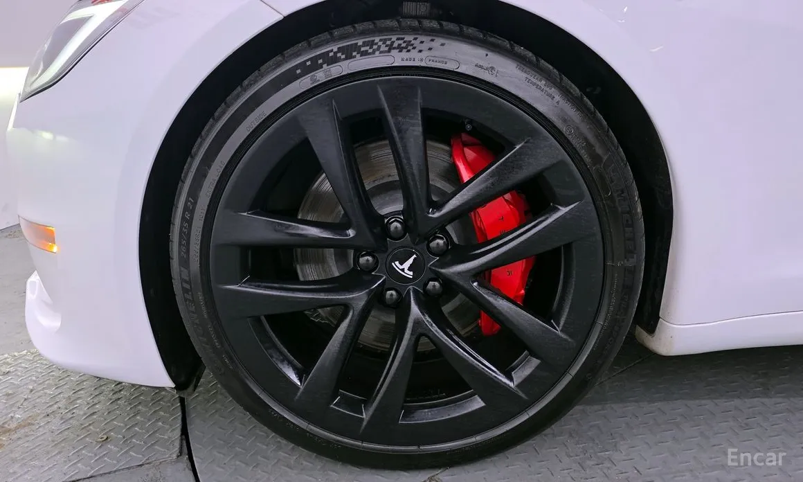 Фото 5 - Tesla Model S