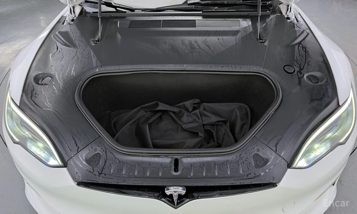 Фото 6 - Tesla Model S