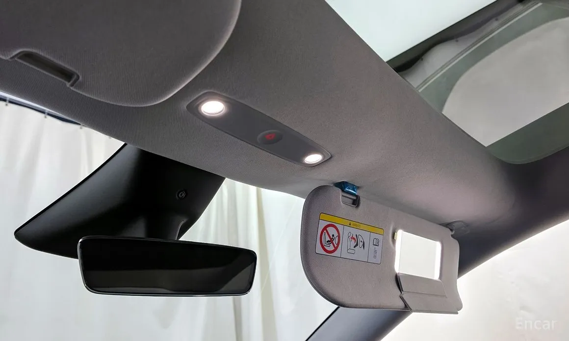 Фото 17 - Tesla Model Y