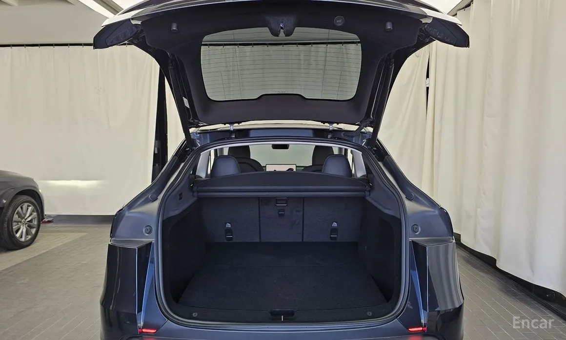 Фото 20 - Tesla Model Y