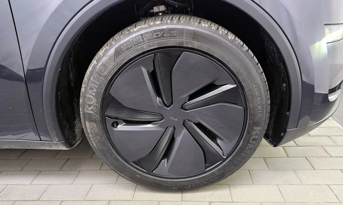 Фото 5 - Tesla Model Y