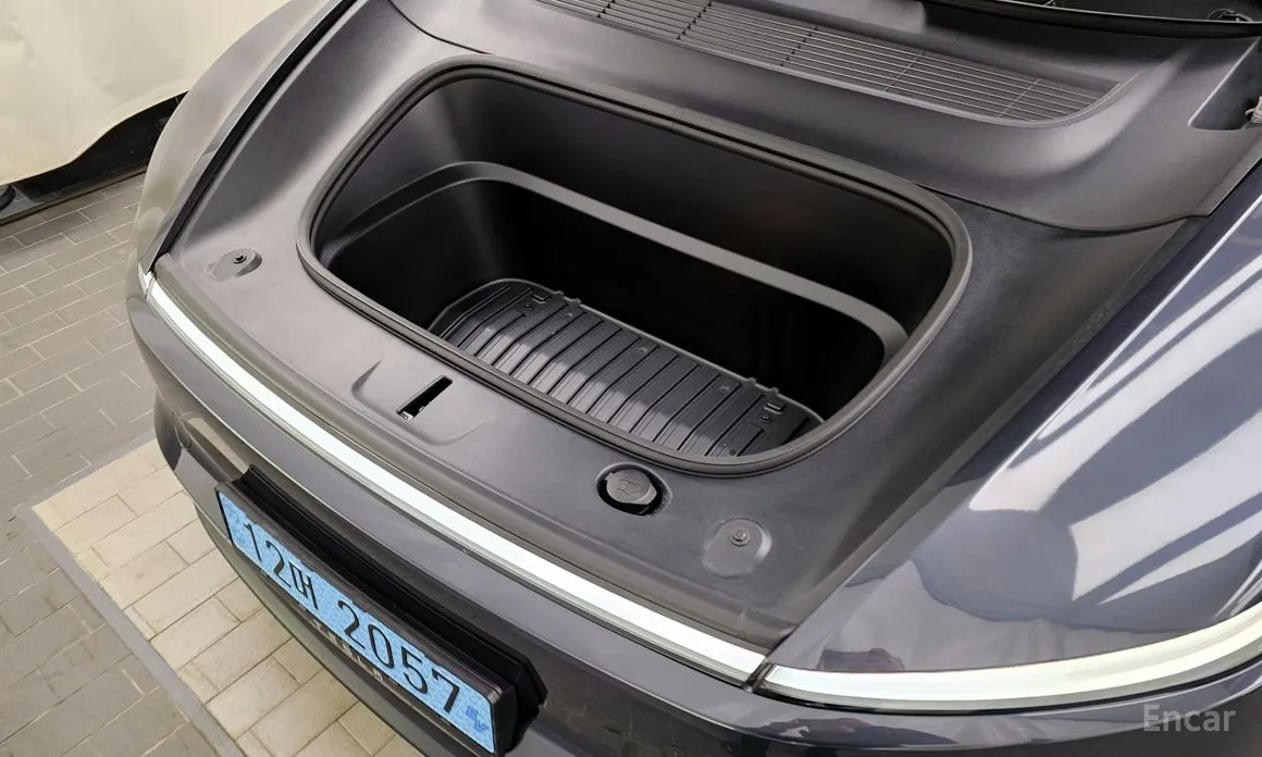 Фото 6 - Tesla Model Y