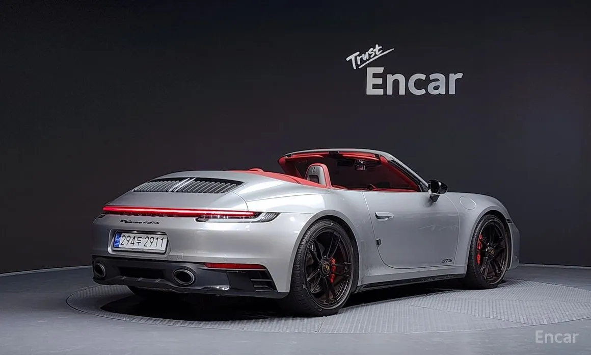 Фото 2 - Porsche 911