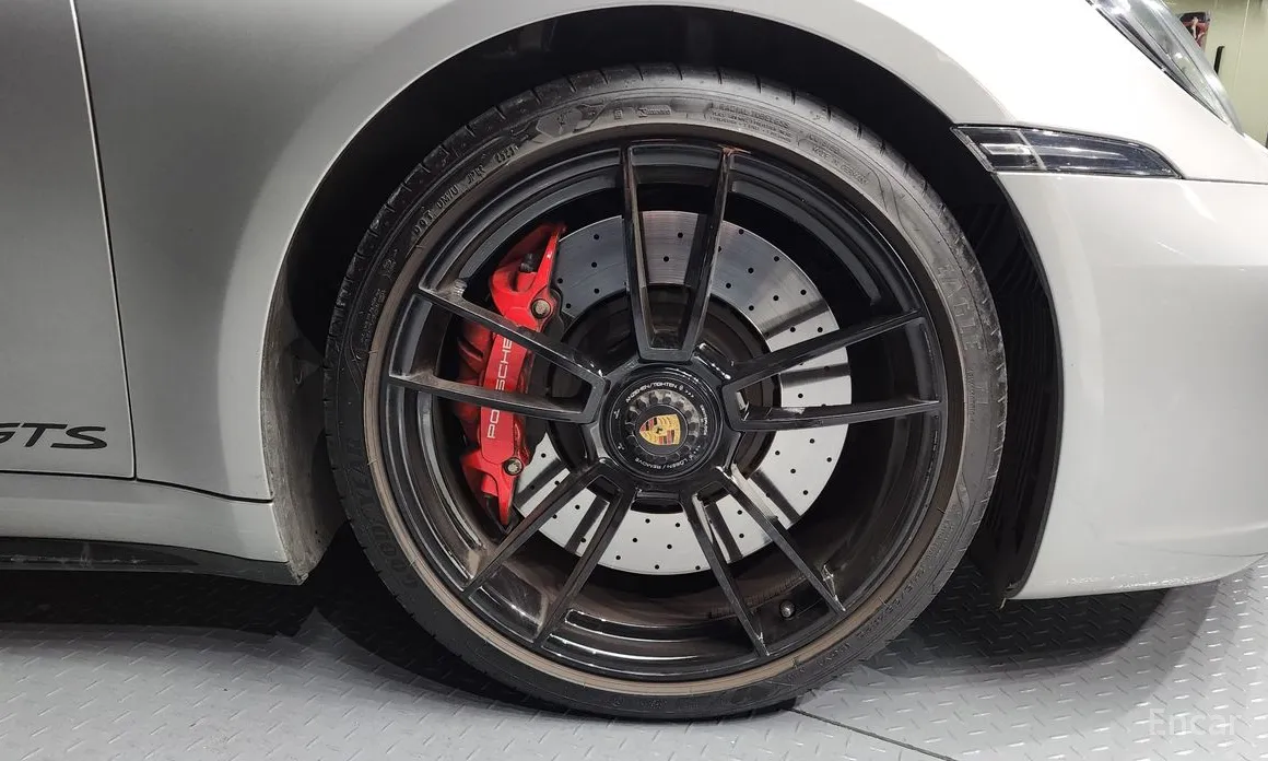 Фото 5 - Porsche 911