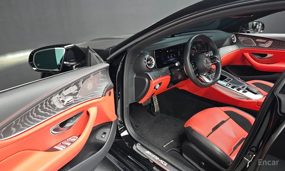 Фото 11 - Mercedes-Benz AMG GT