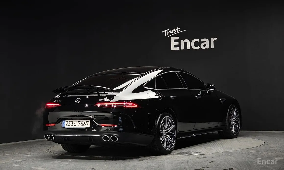 Фото 2 - Mercedes-Benz AMG GT