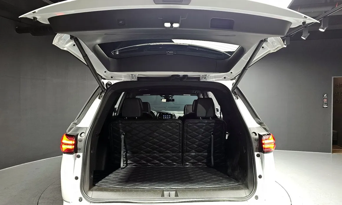 Фото 20 - Chevrolet Traverse