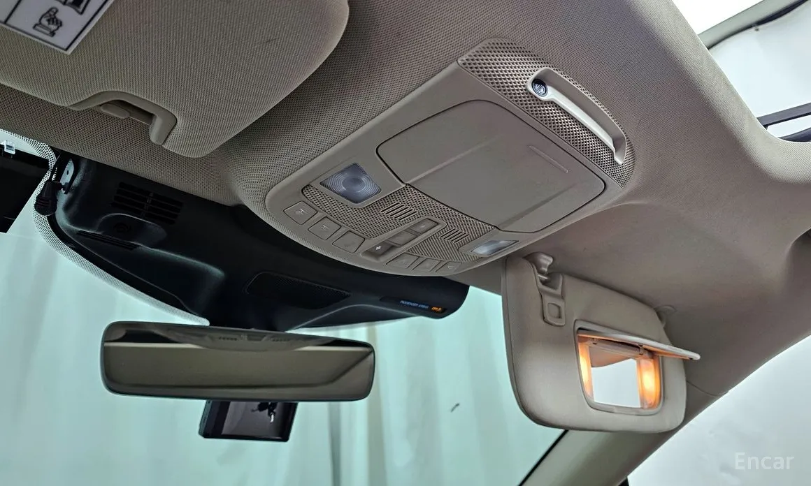 Фото 17 - Lincoln Nautilus