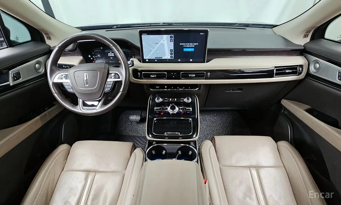 Фото 7 - Lincoln Nautilus