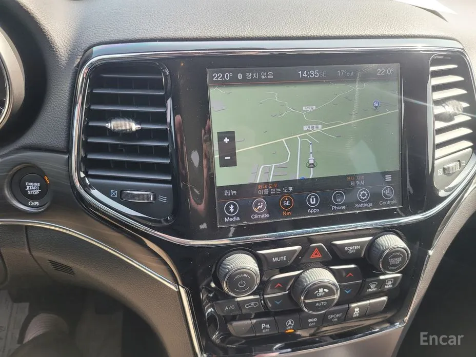 Фото 10 - Jeep Cherokee