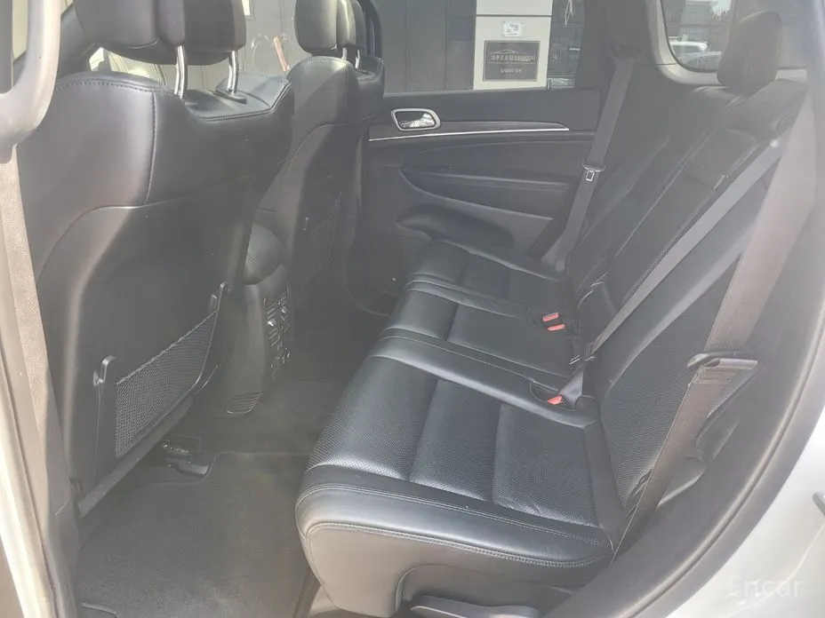 Фото 8 - Jeep Cherokee