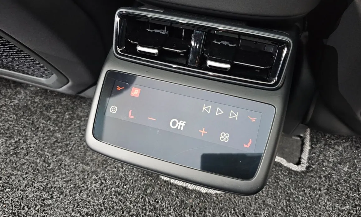 Фото 18 - Polestar 4