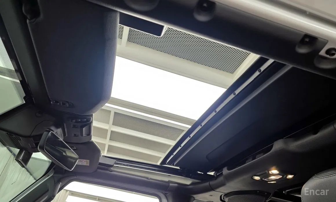 Фото 18 - Jeep Wrangler