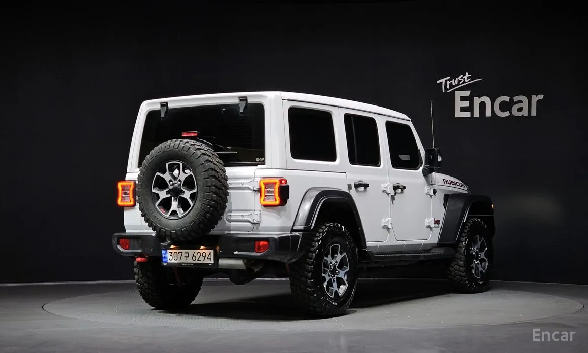 Фото 2 - Jeep Wrangler