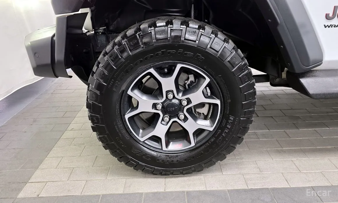 Фото 5 - Jeep Wrangler