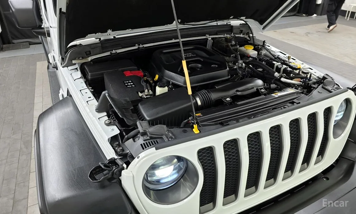 Фото 6 - Jeep Wrangler